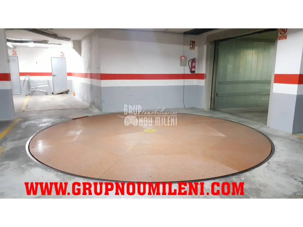 Parcheggio con ascensore in vendita a Calle FRANCISCO ALMARCHE, imagen 2