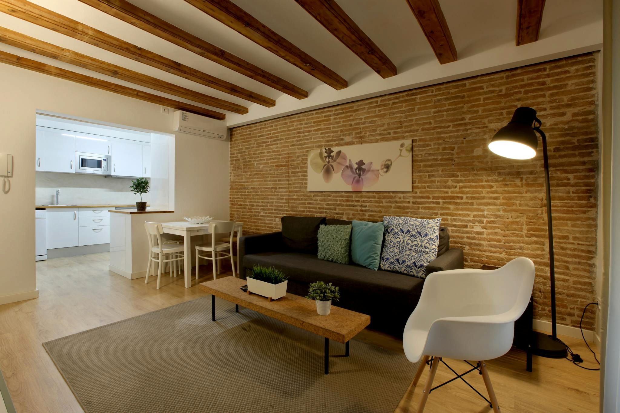 Sala d'estar de Pis de lloguer en  Barcelona Capital amb Aire condicionat, Calefacció i Moblat