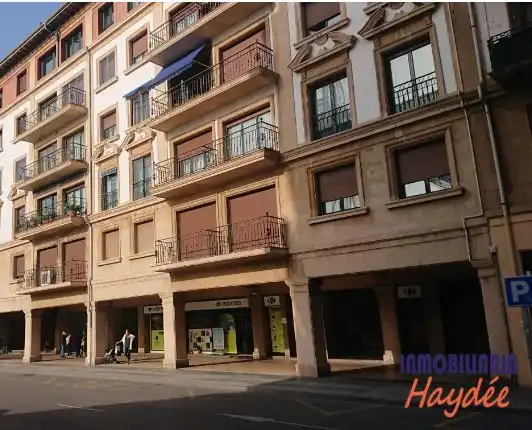 Piso con jardín en venta en Puente-Zubia Plaza, imagen 4