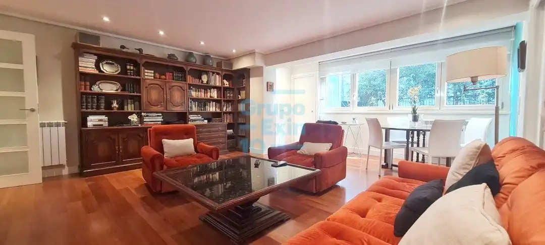 Living room of Flat for rent in Donostia - San Sebastián   with Heating