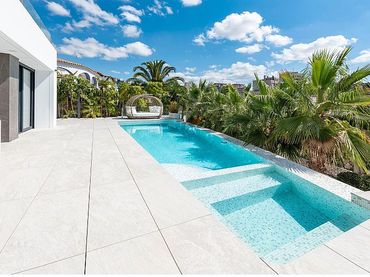 Xalet amb piscina en venda a Partida Tosal, el