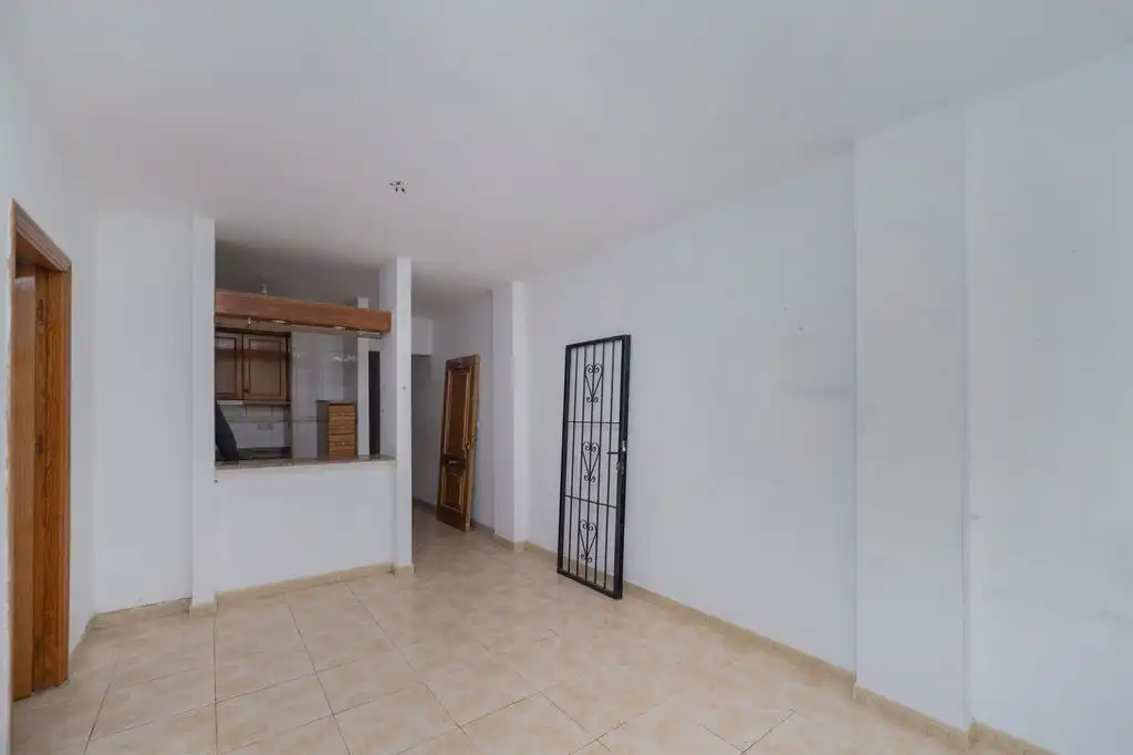Piso en venta en Torrevieja con Piscina