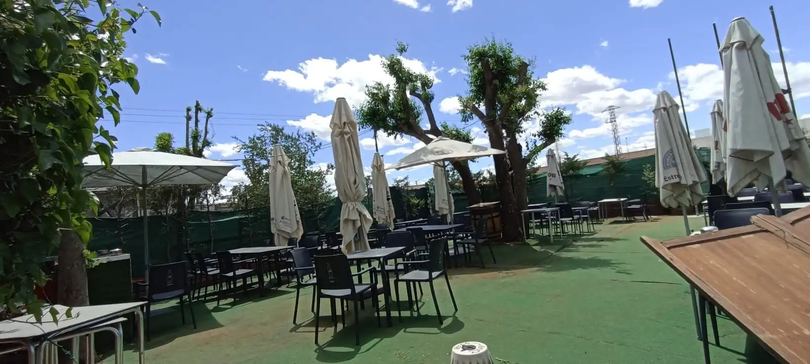 Local en traspaso en N/A, El Berrocal