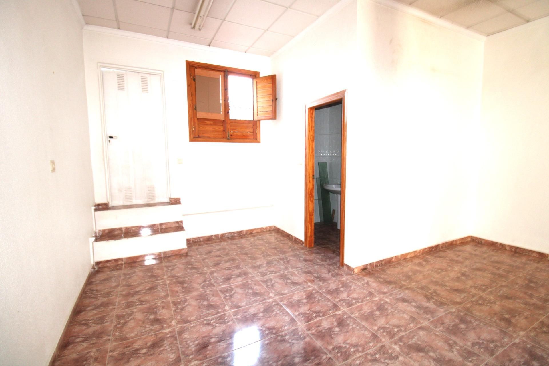 Premises for sale in  Murcia Capital