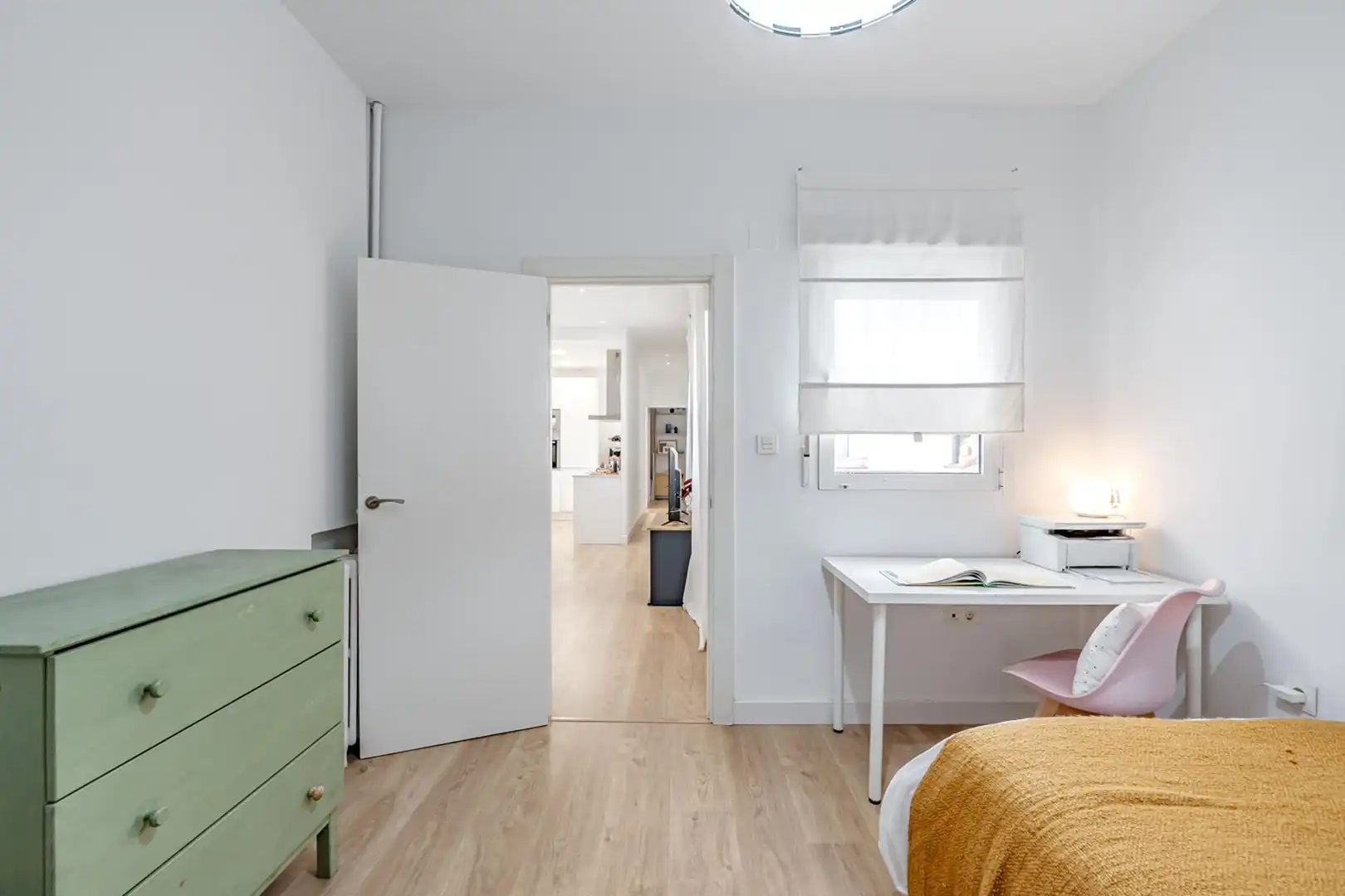 Bedroom of Flat for sale in Madrid  with Heating