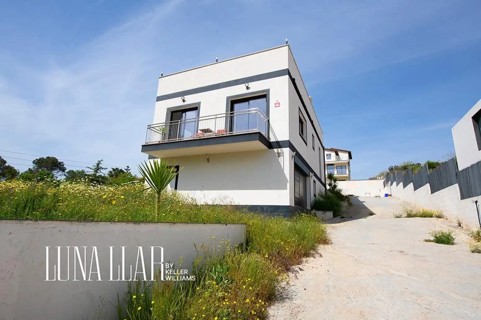 Exterior view of Houses for sale in Sant Pere de Ribes