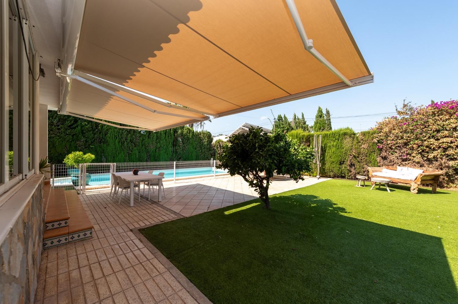 House or chalet for sale in Calle Fuente del Salmitre, La Font - Mezquitas  , Sant Joan d'Alacant