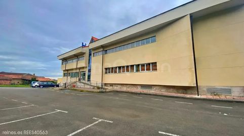 Foto 2 von Gebäude zur Miete in N/a, Parroquias Sur - La Manjoya, Oviedo
