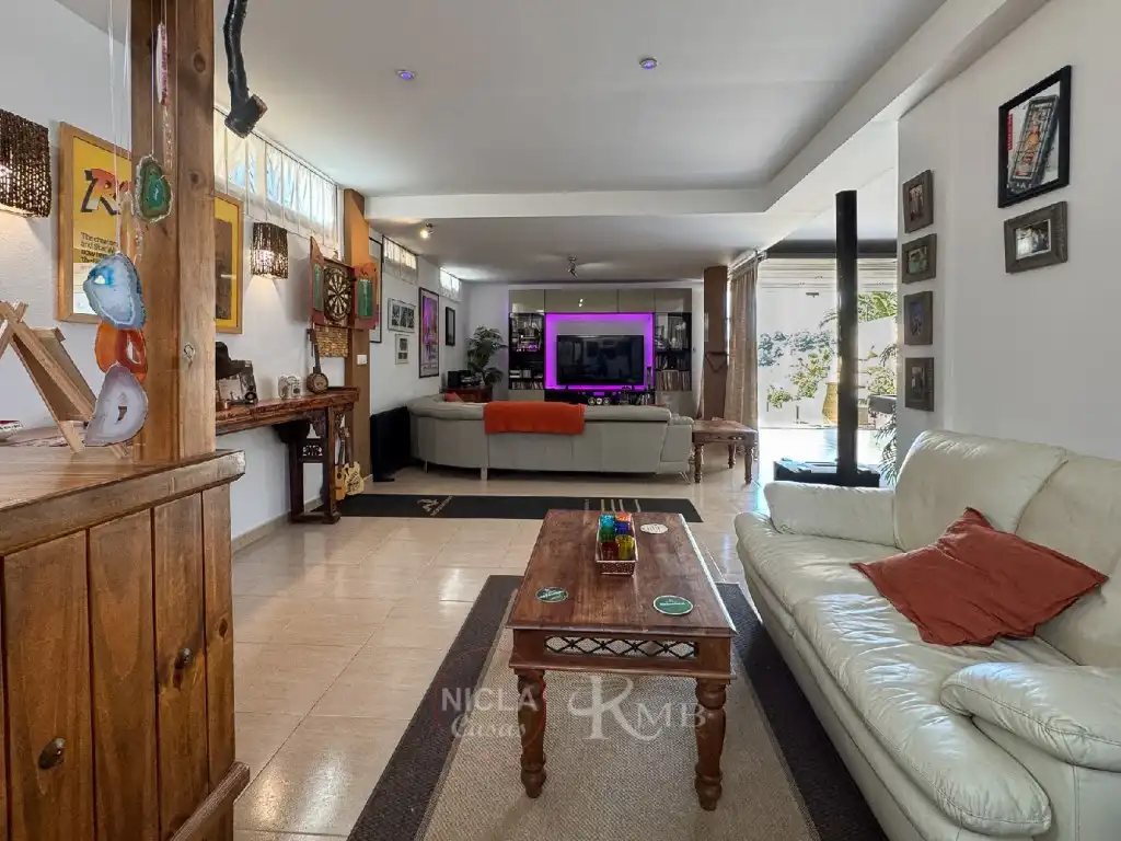 Sala d'estar de Casa o xalet en venda en Bédar amb Aire condicionat, Jardí privat i Terrassa