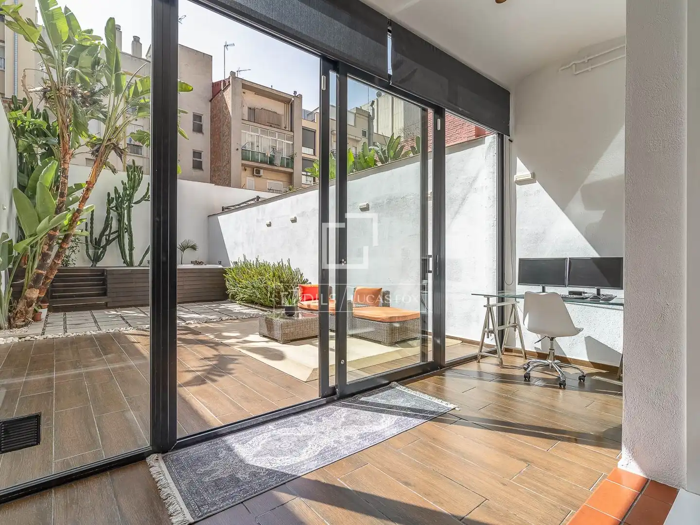 Terrassa de Pis en venda en Sant Martí