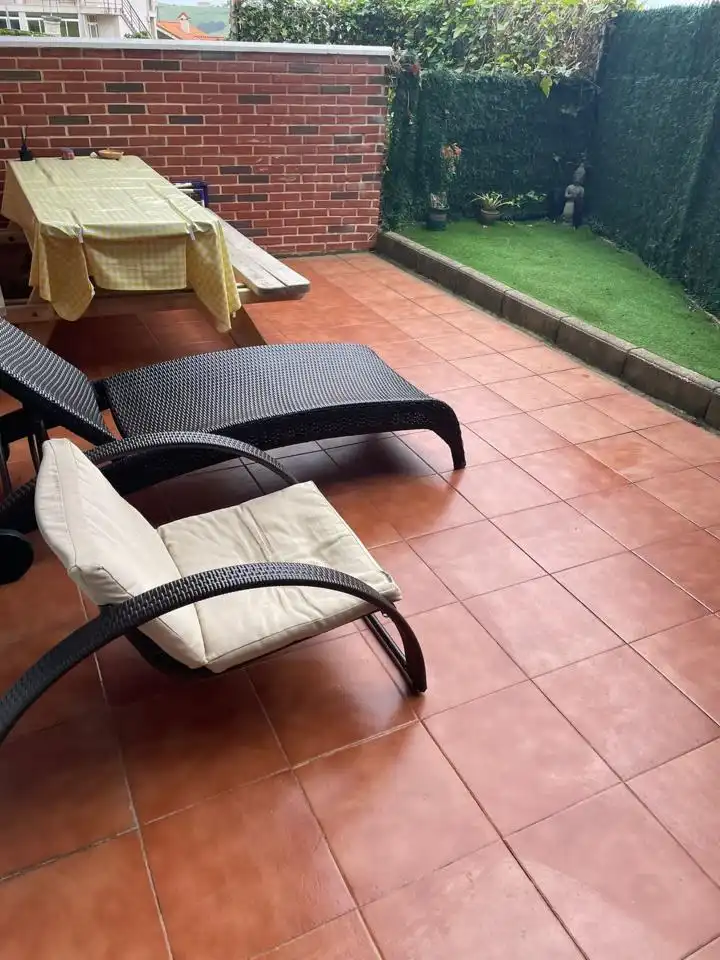 Erdgeschoss zur Miete in Miengo, Cantabria