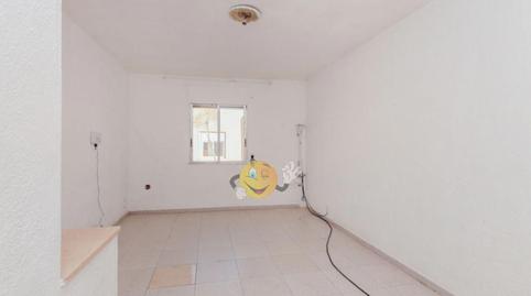 Foto 2 de Casa adosada en venda a Mare de Deu Saliente, 18, Migjorn, Reus