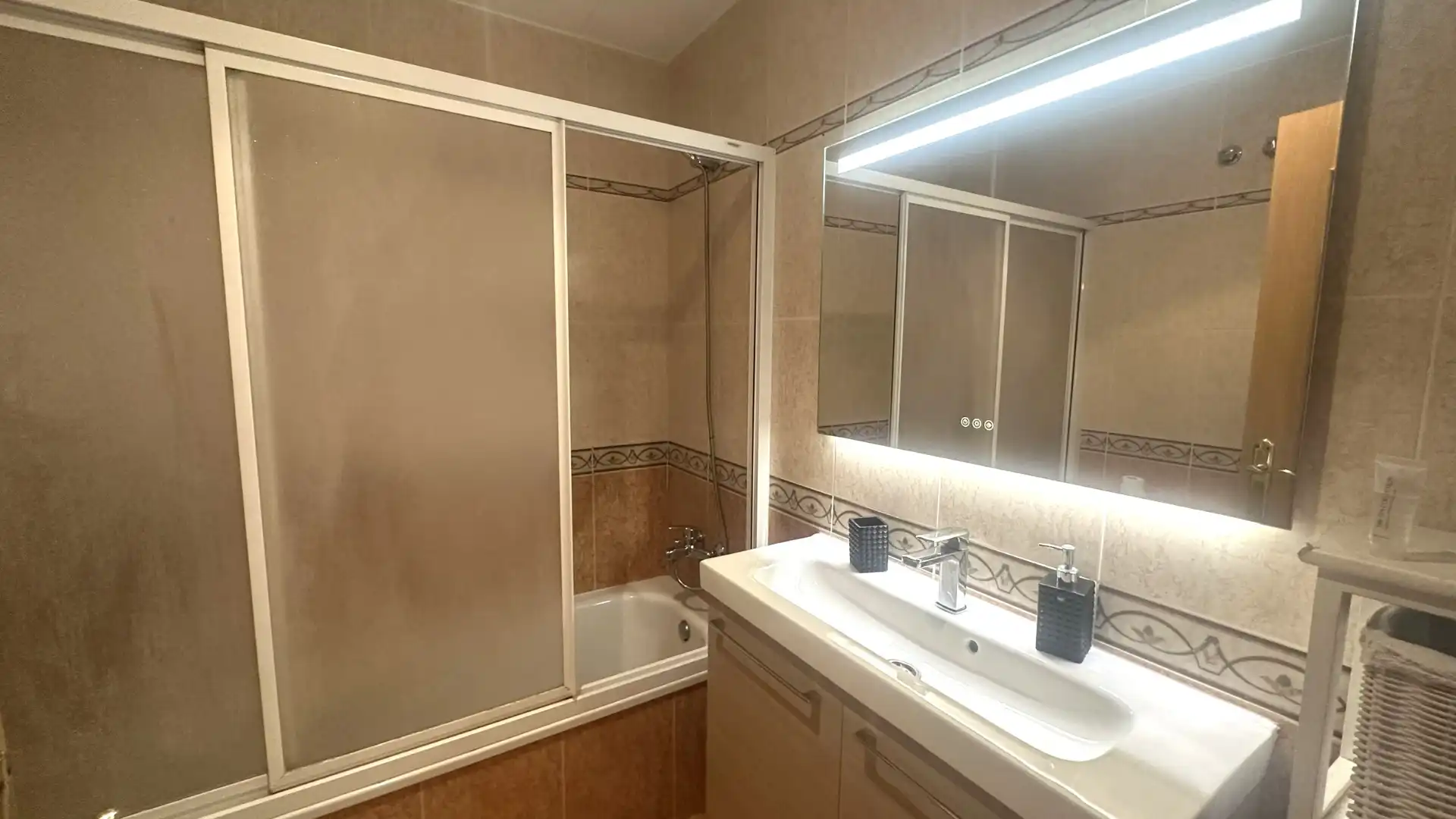 Piso con ascensor en venta en Avinguda de la Constitució, imagen 12