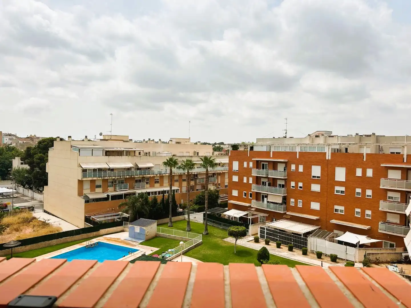 Außenansicht von Dachboden zum Verkauf in Bétera mit Klimaanlage, Terrasse und Gemeinschaftspool