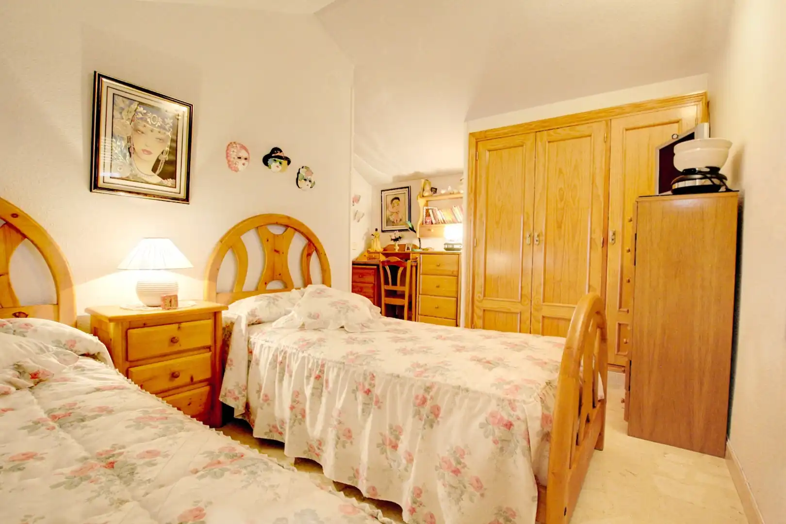Habitación de Casa o chalet en venta en Colmenar del Arroyo con Calefacción, Jardín privado y Terraza