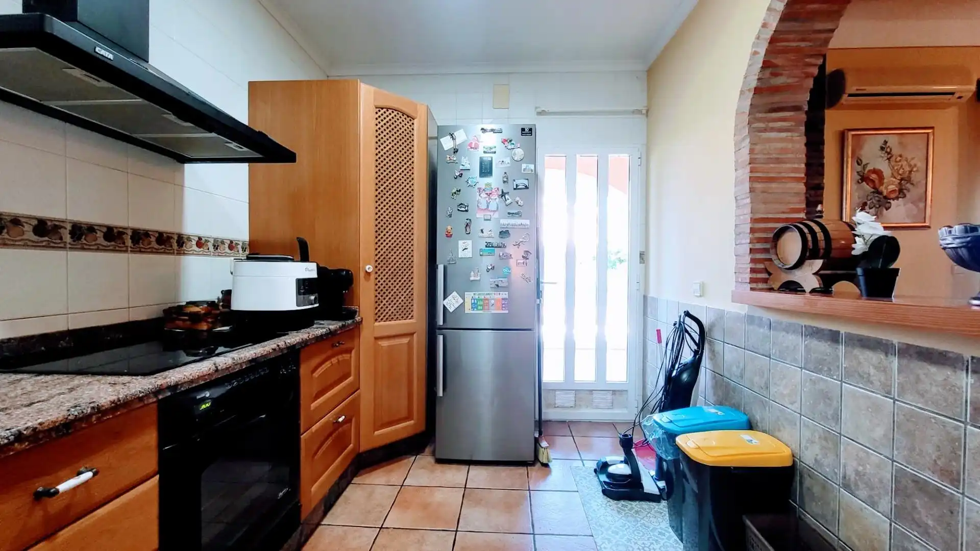 Cocina de Casa o chalet en venta en Ador con Aire acondicionado, Calefacción y Jardín privado