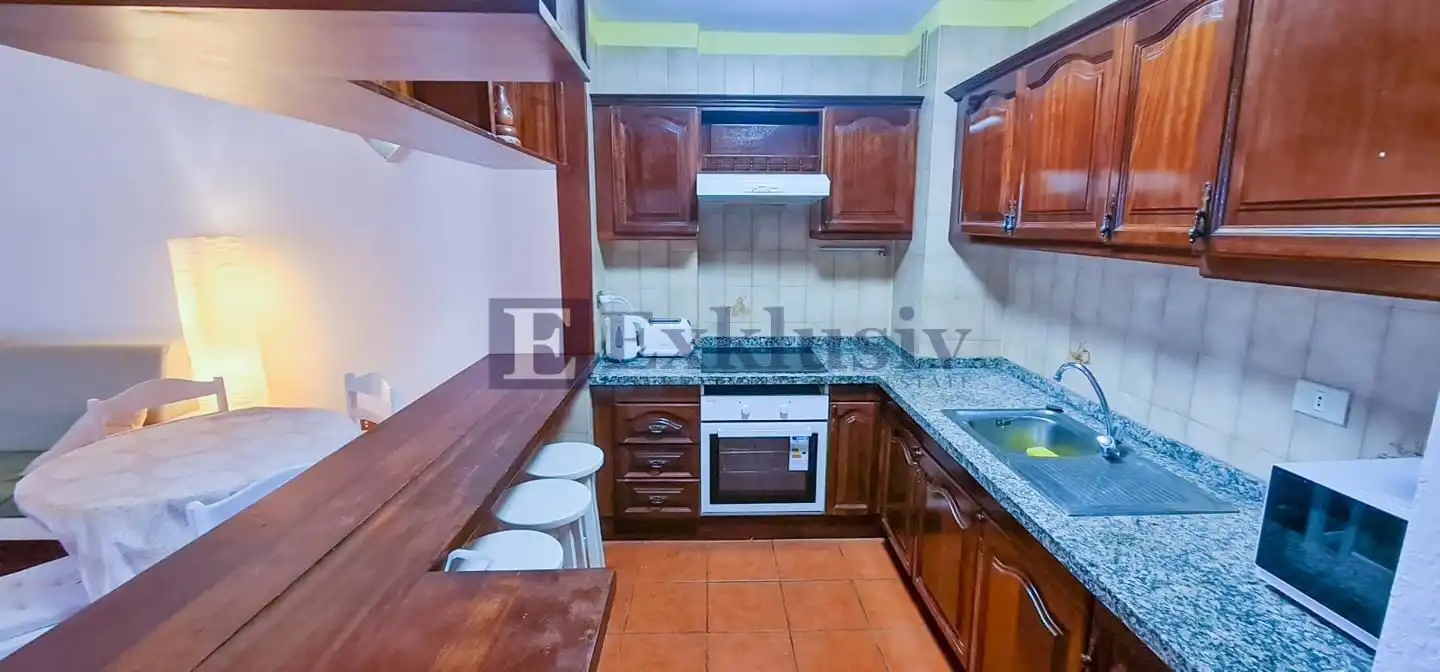Ground floor for sale in Ámsterdam, Los Cristianos