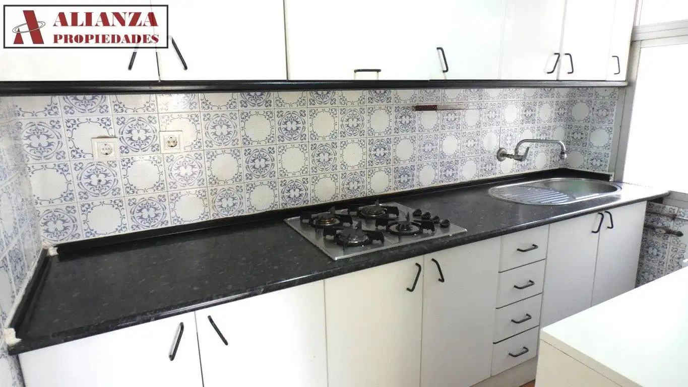 Piso en venta en Santa Cristina - San Rafael