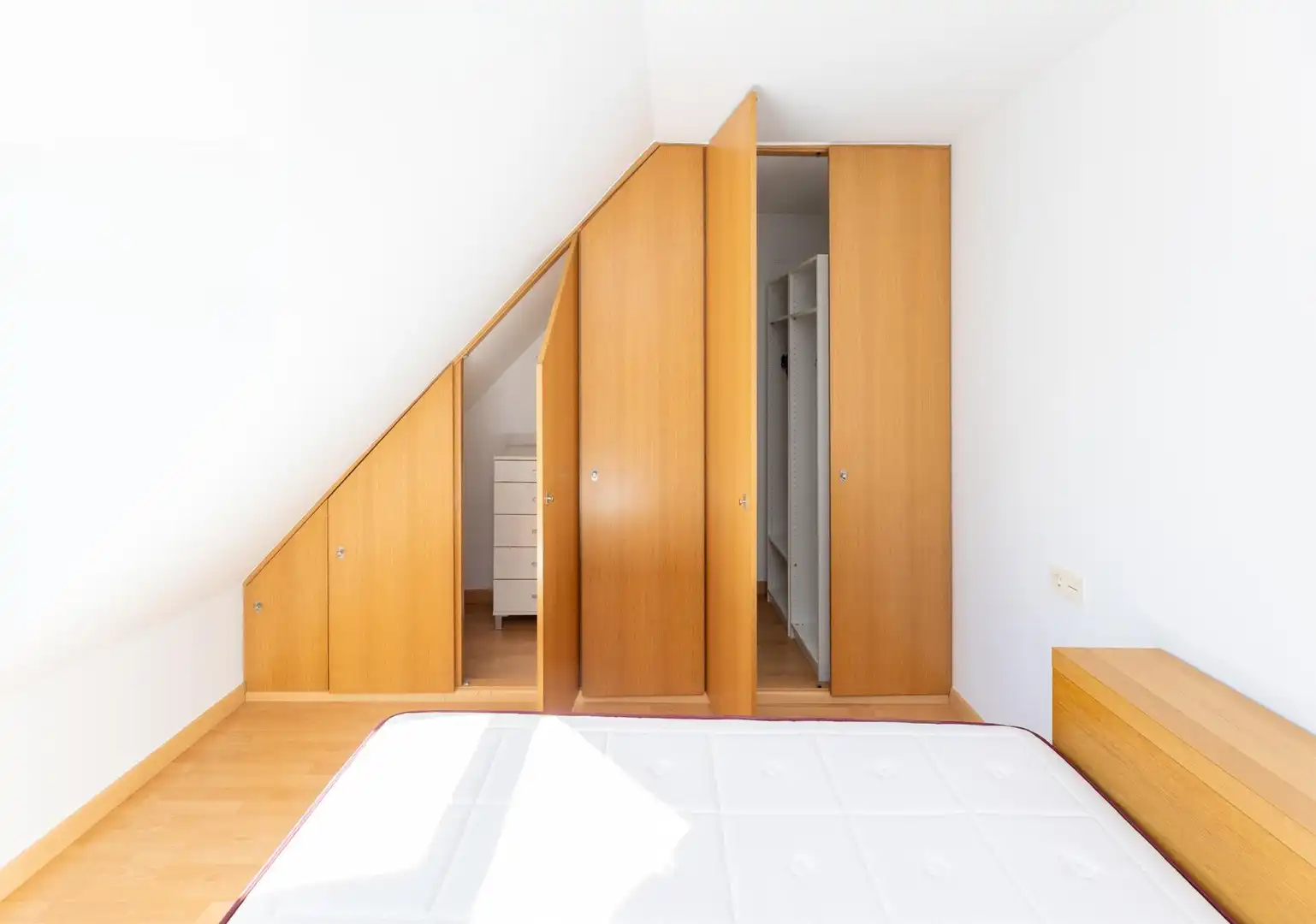 Bedroom of Flat for sale in Monachil  with Air Conditioner, Heating and Terrace