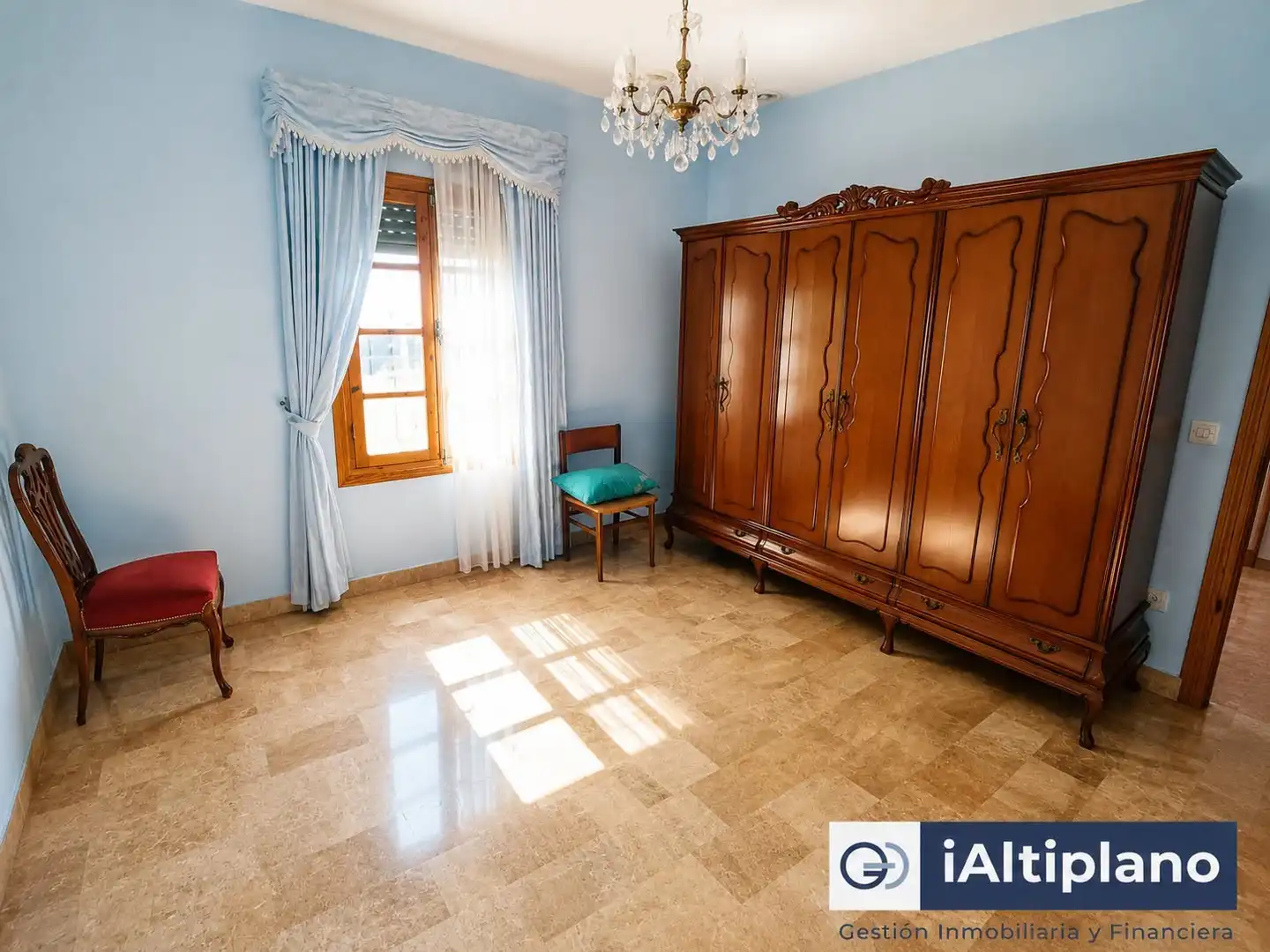 Houses for sale in Baza  with Heating, Private garden and Terrace