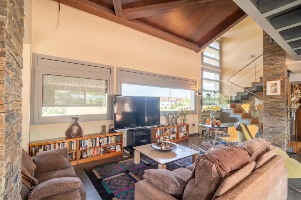 Detached house with terrace for sale in Carrer Monestir de Gualter, imagen 11