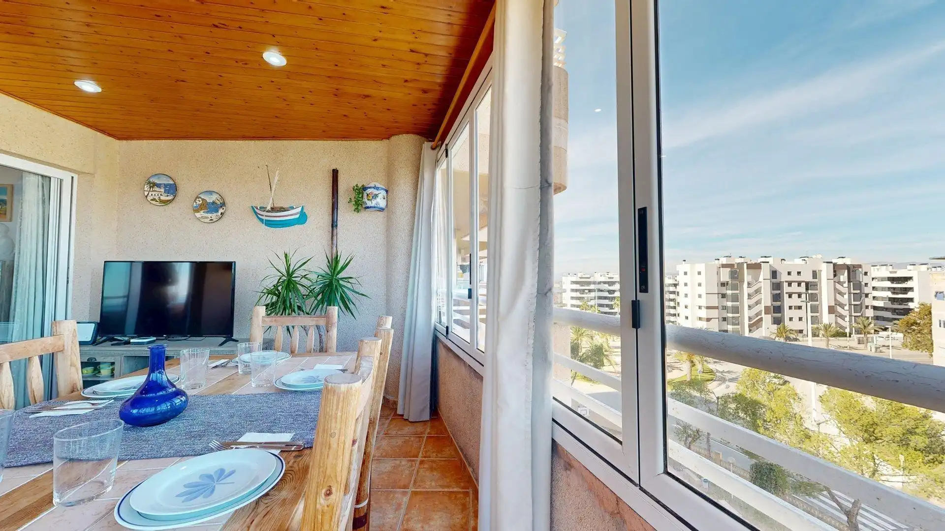 Apartamento con piscina en alquiler en Calle Málaga, imagen 4