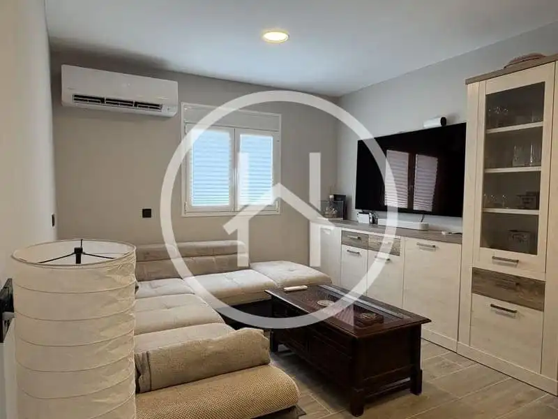 Sala d'estar de Casa o xalet en venda en Güímar amb Aire condicionat, Jardí privat i Terrassa