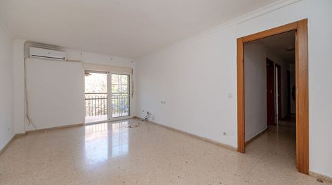 Photo 3 of Flat for sale in Av Constitución, Arroyo de la Miel, Benalmádena