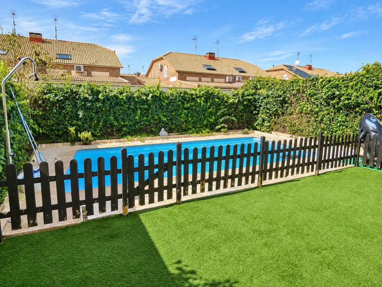 Houses for sale in Meco, Madrid