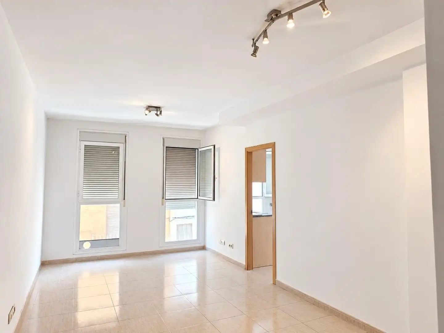 Piso con ascensor en venta en Casc Antic, imagen 3