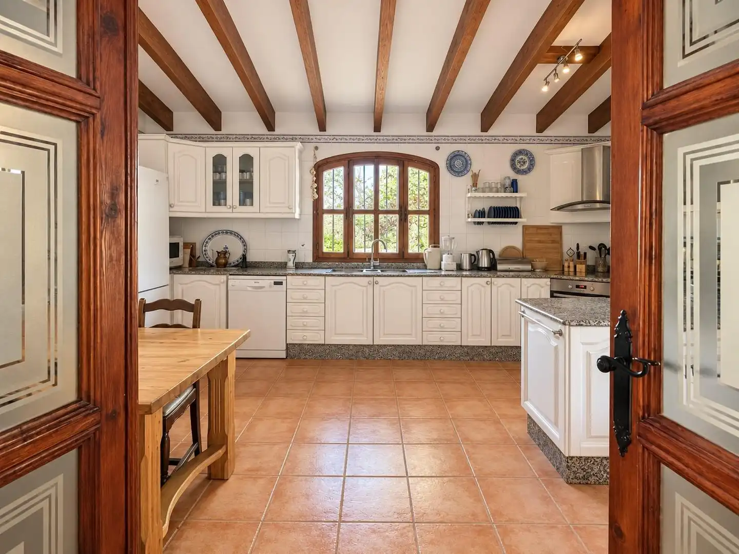 Küche von Country house zur Miete in Inca mit Klimaanlage, Privatgarten und Terrasse
