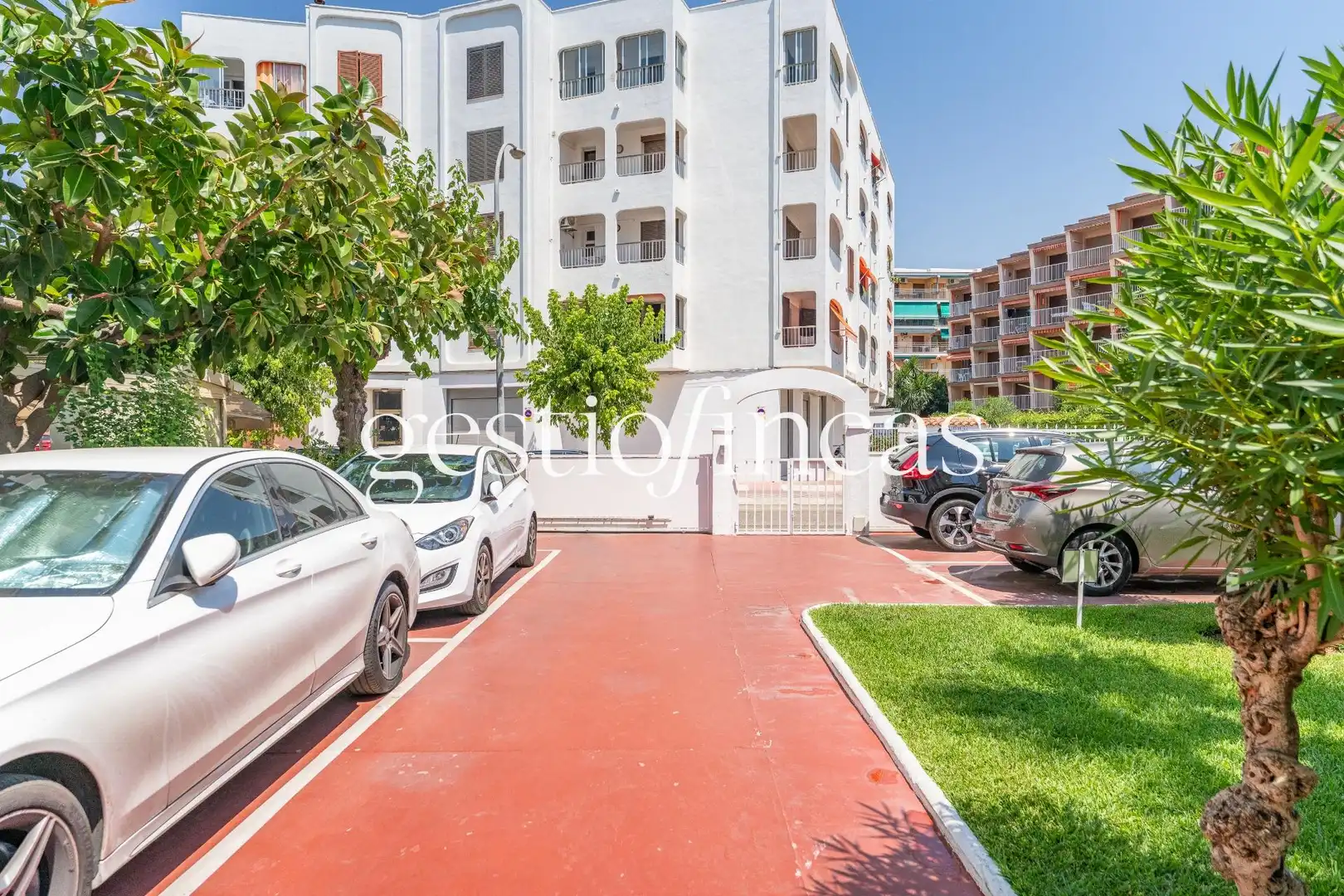 Aparcament de Àtic en venda en Cambrils amb Aire condicionat, Calefacció i Terrassa