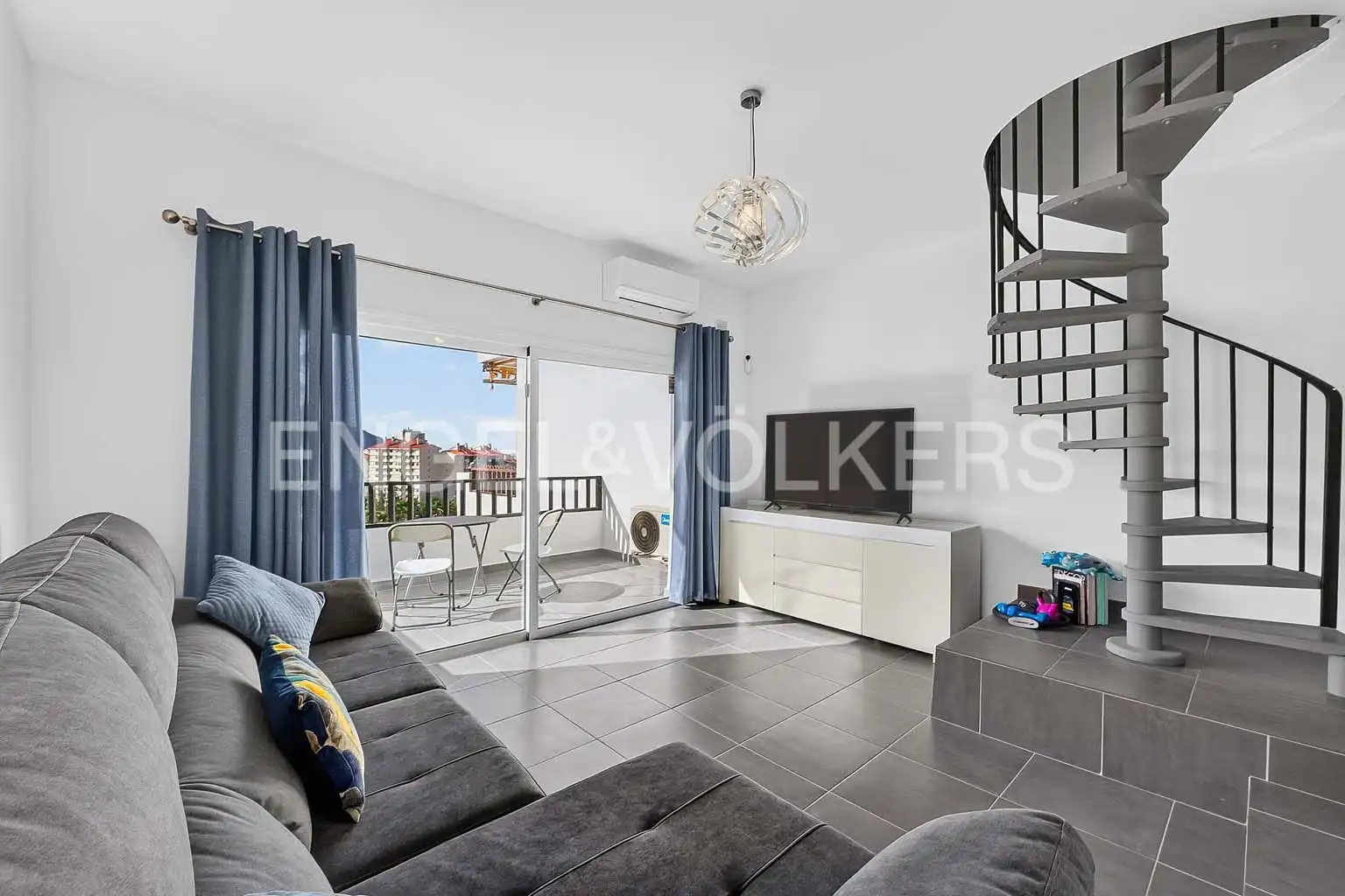 Piso con piscina en venta en Los Cristianos, imagen 5
