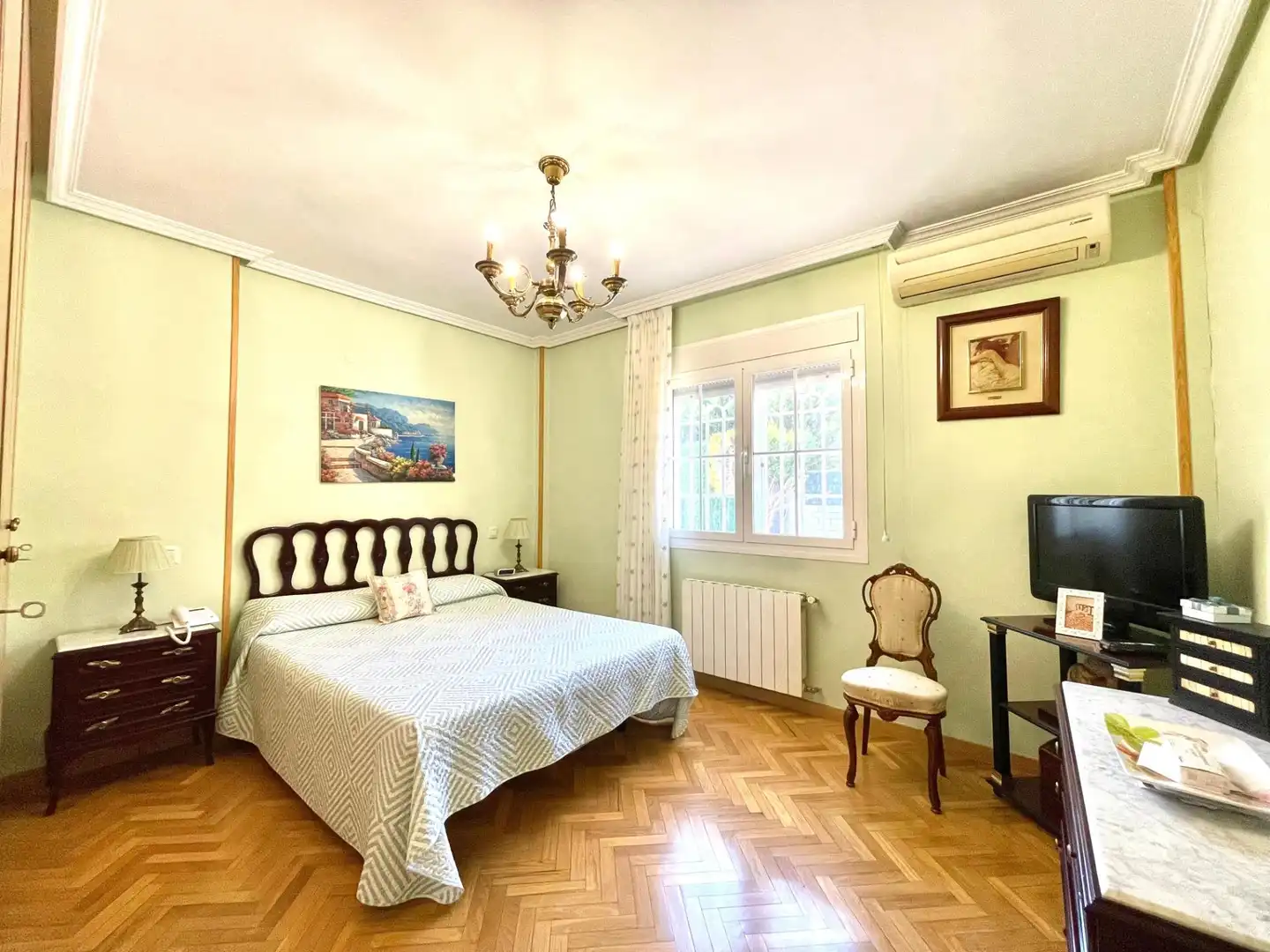 Habitación de Casa o chalet en venta en Rivas-Vaciamadrid con Aire acondicionado, Calefacción y Jardín privado