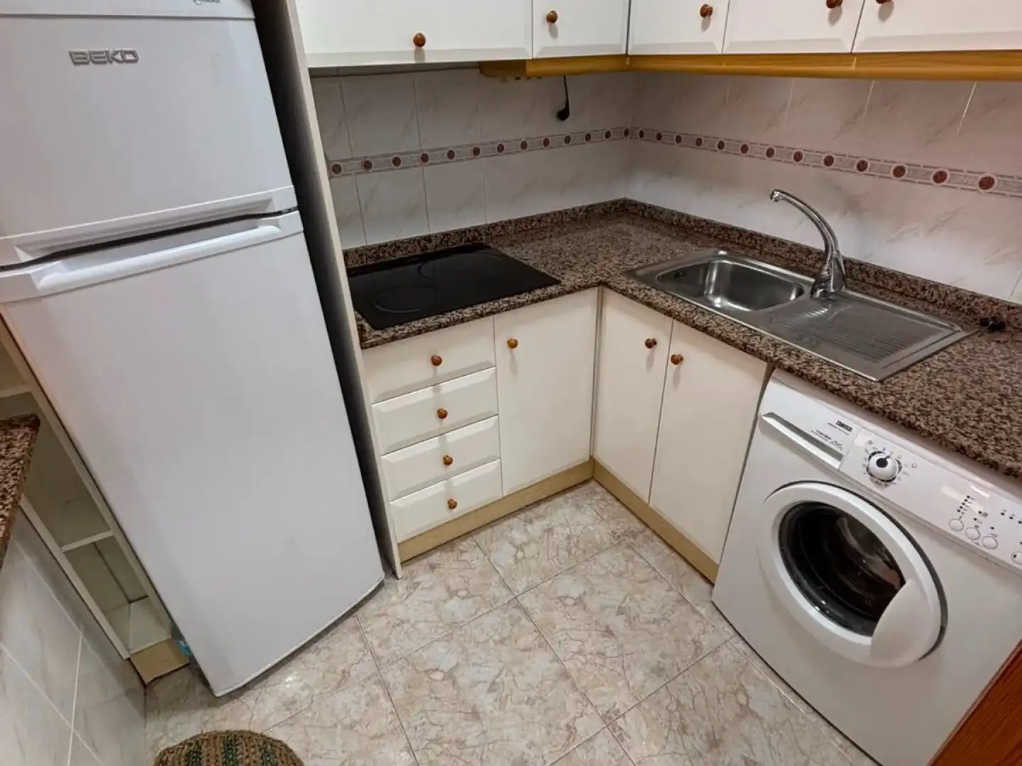 Kitchen of Flat for rent in La Mata