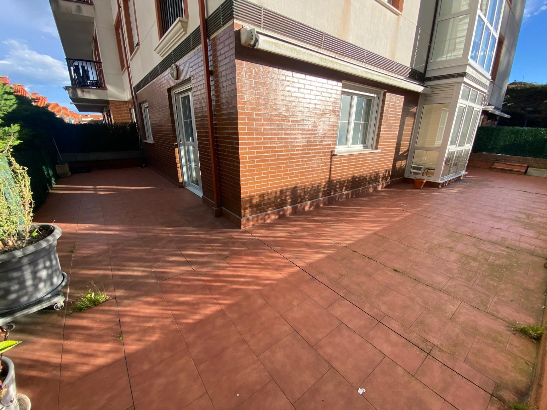 Terrace of Flat for sale in Bárcena de Cicero  with Heating, Terrace and Storage room