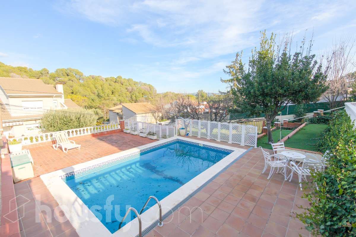 Casa o xalet en venda a Carrer d'Emili Vendrell (Urb. Can Rial), Can Rial
