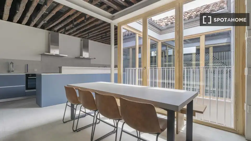Dining room of Houses for share in Madrid  with Air Conditioner, Terrace and Furnished