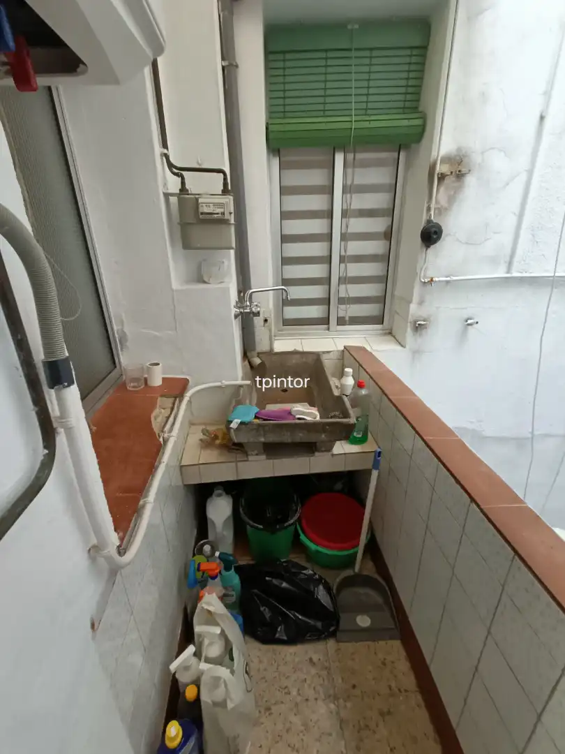 Kitchen of Flat for rent in Cáceres  with Heating, Furnished and Oven