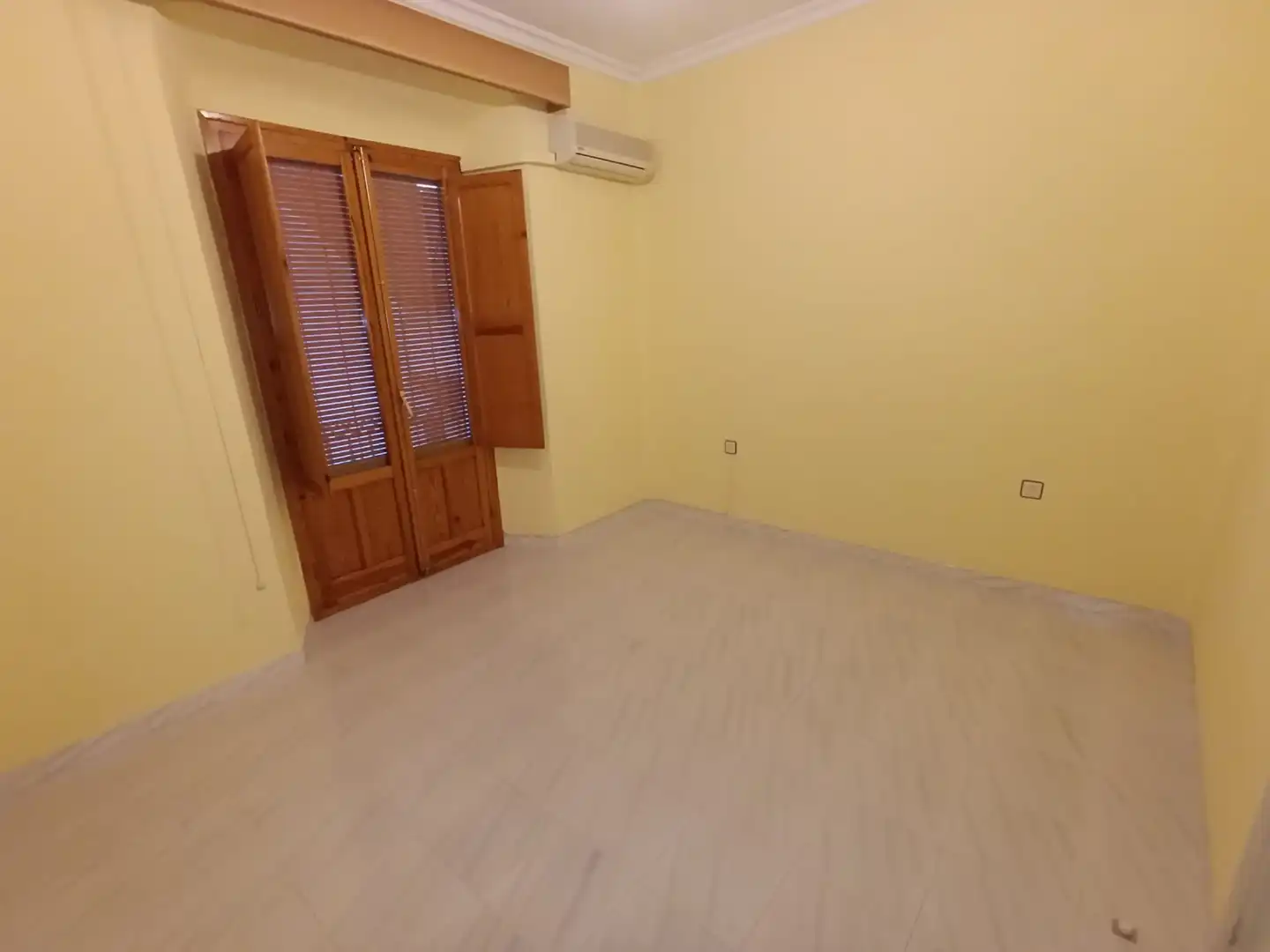 Habitación de Piso en venta en Linares con Aire acondicionado y Calefacción
