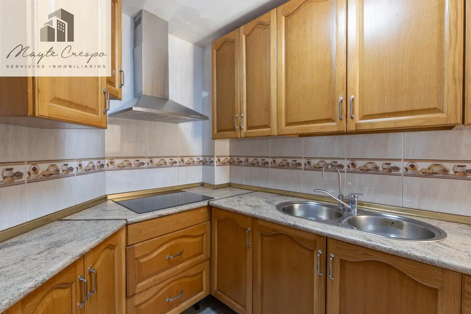 Cocina de Piso en venta en Granada con Terraza, Amueblado y Balcón