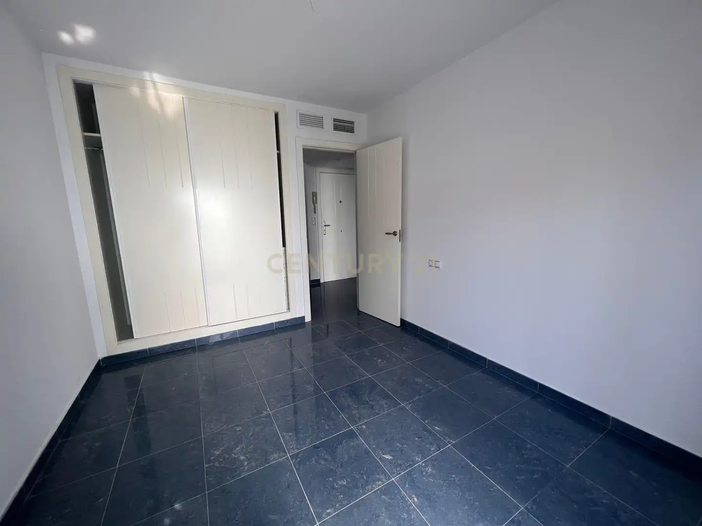 Appartement compact avec piscine à vendre à Carrer Llevant, 1, Calp, Spain, imagen 11