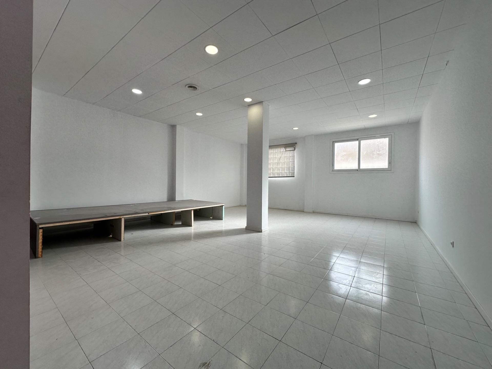 Premises for rent in Manresa