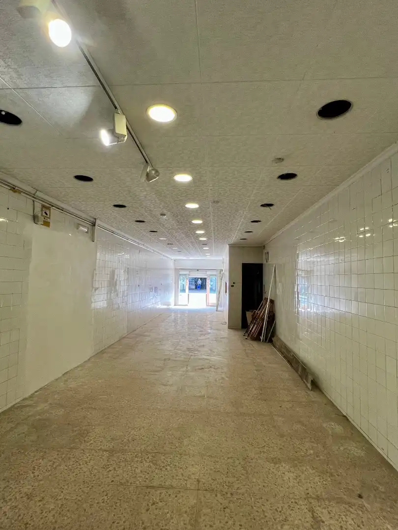 Business premises to rent in Carrer de Corominas, imagen 6