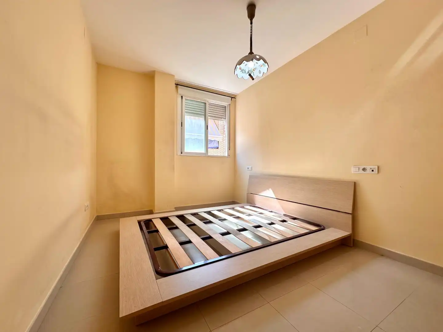 Flat for sale in Calle Calle Pamplona, Avda. De los Ogíjares
