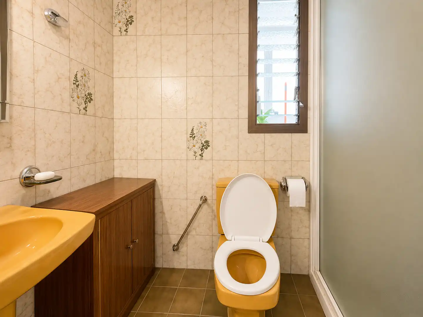 Baño de Piso en venta en Valencia con Aire acondicionado, Amueblado y Balcón