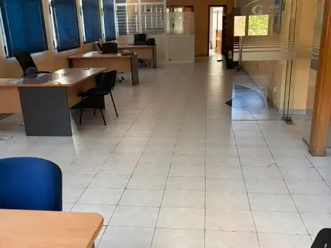 Office for rent in Alcalá de Henares  with Air Conditioner, Heating and Terrace