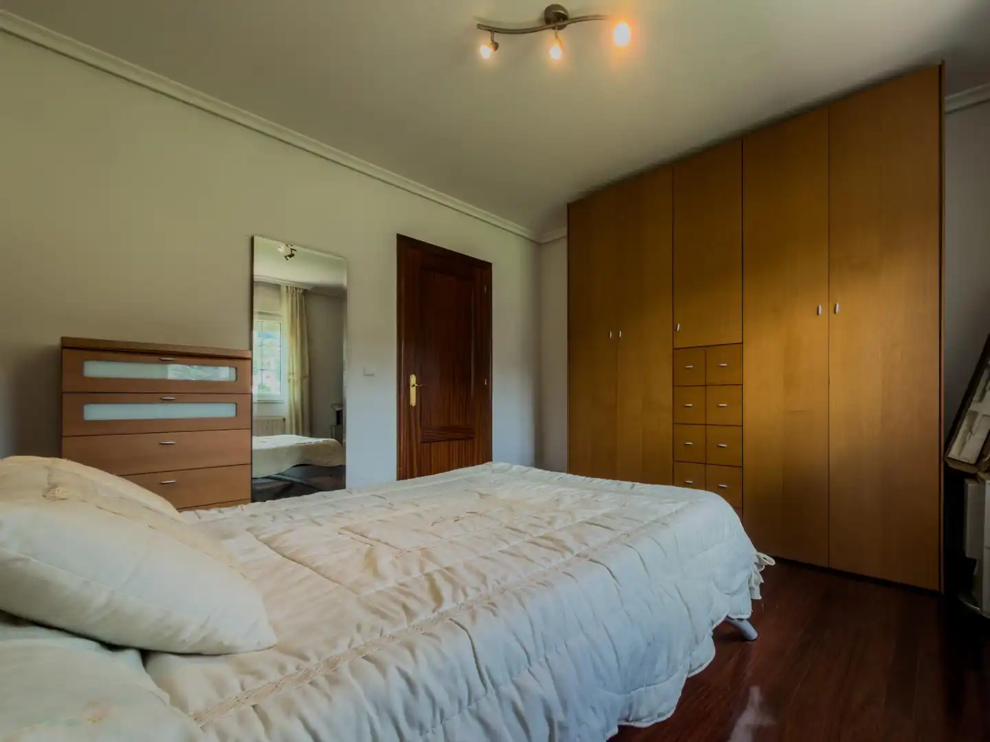 Dormitori de Casa adosada en venda en Villaescusa (Cantabria) amb Calefacció i Parquet