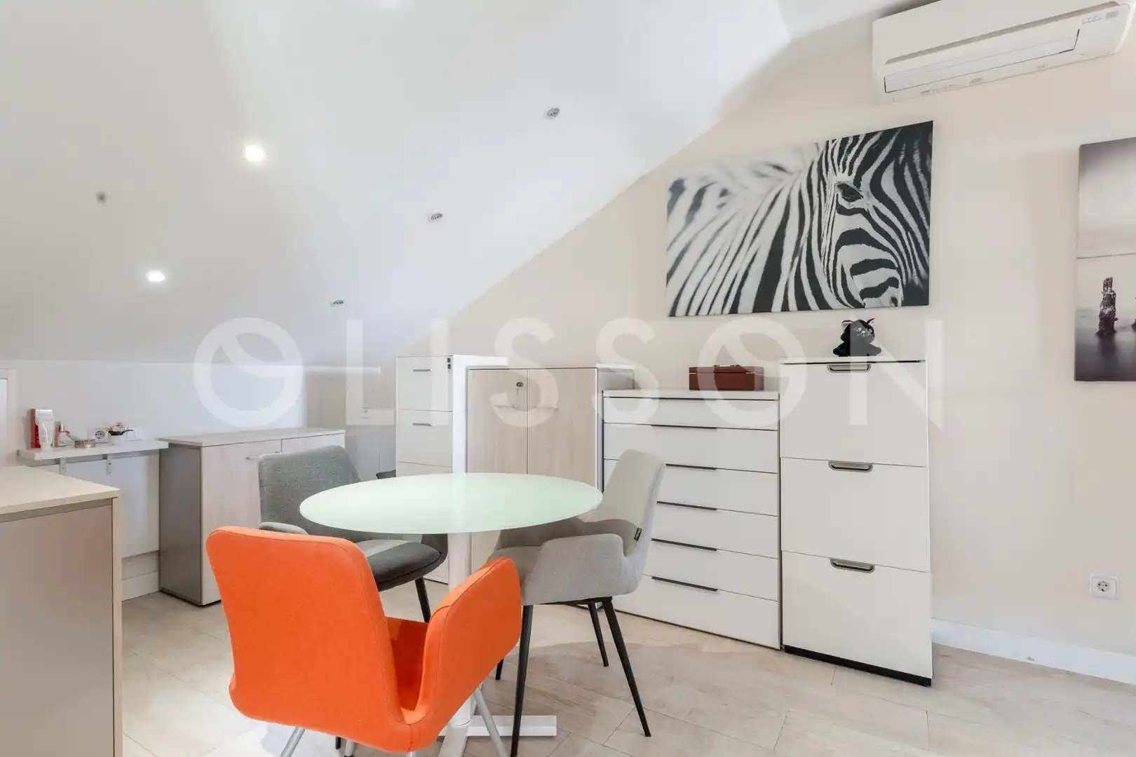 Living room of Detached homes for sale in Madrid  with Air Conditioner, Heating and Private garden
