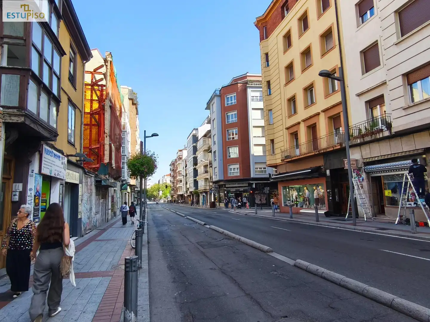 Vista exterior de Apartament en venda en Vitoria - Gasteiz amb Calefacció, Parquet i Traster